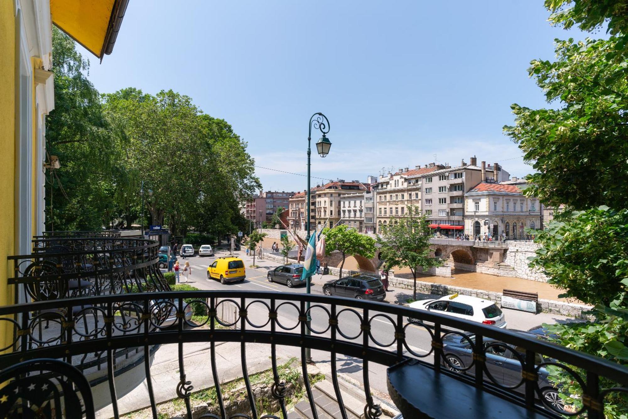 Ornament Hotel Sarajewo Zewnętrze zdjęcie